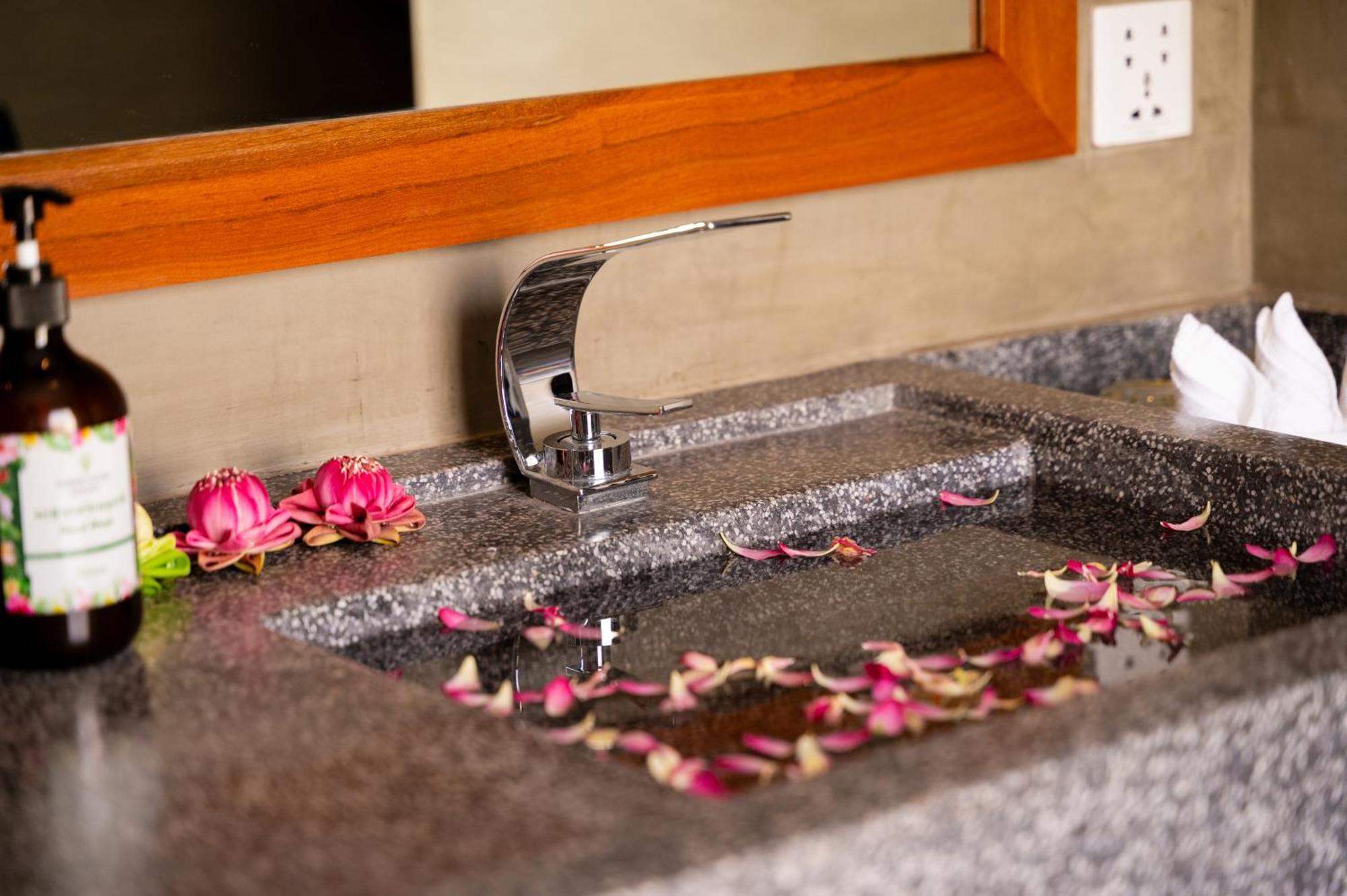 Khmer House Resort 시엠리아프 외부 사진